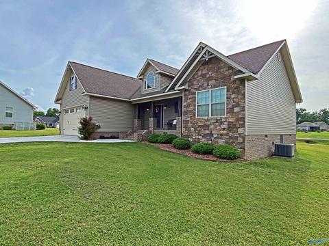 105 Gaines Loop E, Boaz, AL 35956 photo 2