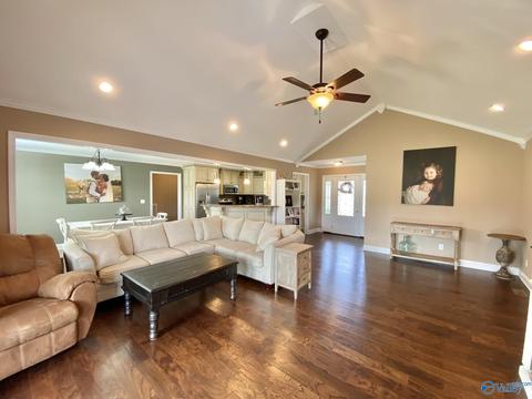 105 Gaines Loop E, Boaz, AL 35956 photo 8