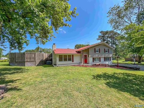 604 Franklin Ave, Boaz, AL 35957 | 24 Photos | MLS #1834367 - Movoto