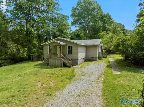 150 3rd Ave, Grant, AL 35747 photo 2