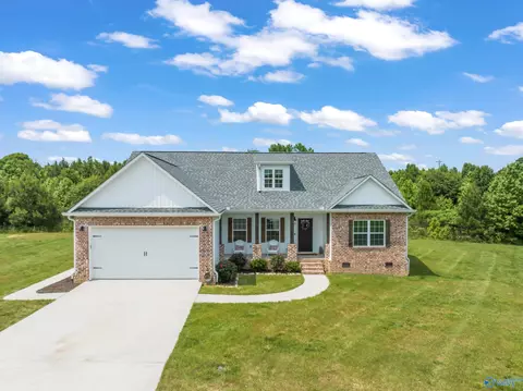 60 Tisha Dr, Grant, AL 35747 photo 1
