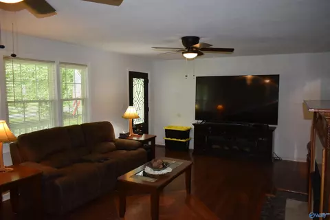 714 Randles Rd, Grant, AL 35747 photo 8