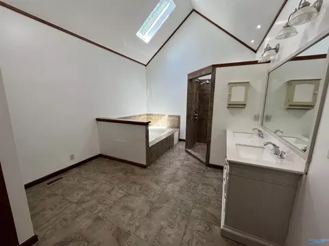 275 Ashley Dr, Grant, AL 35747 photo 14