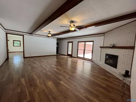 275 Ashley Dr, Grant, AL 35747 photo 3