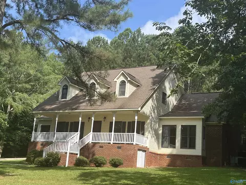 275 Ashley Dr, Grant, AL 35747 photo 1