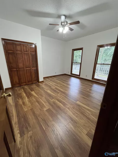 275 Ashley Dr, Grant, AL 35747 photo 17