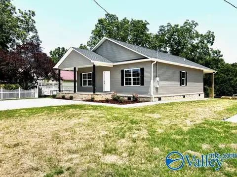 363 S Main St, Arab, AL 35016 photo 3