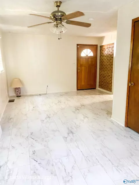 504 E 18th St, Sheffield, AL 35660 photo 10