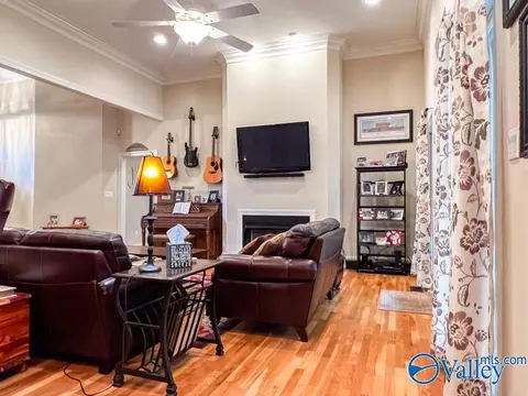 136 Forest Home Dr, Trinity, AL 35673 photo 9