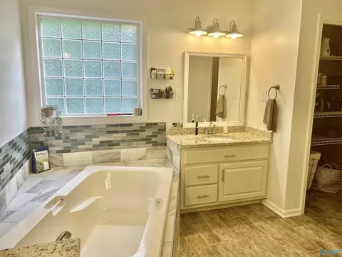 24107 County Road 460, Trinity, AL 35673 photo 18