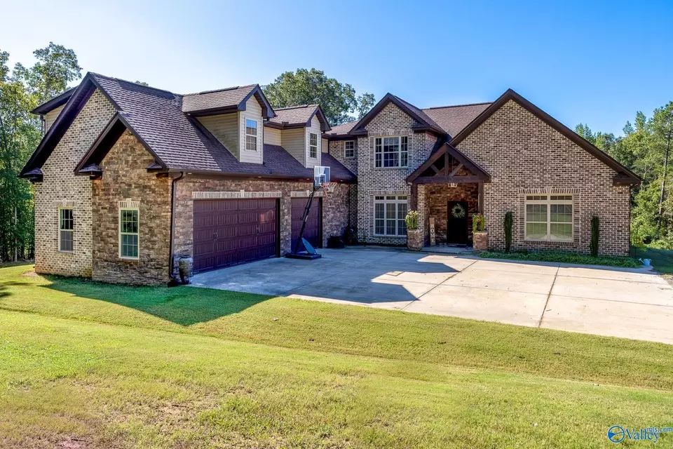 17543 Alabama Highway 157, Moulton, AL 35650 45 Photos Movoto