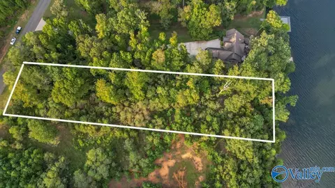 2149 Lookout Mountain Dr, Scottsboro, AL 35769