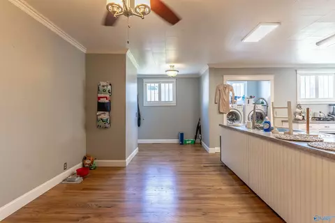 406 E Main St, Stevenson, AL 35772 photo 27