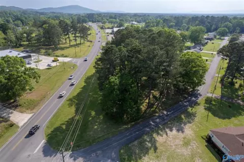 4012 Hwy 411, Rainbow City, AL 35906