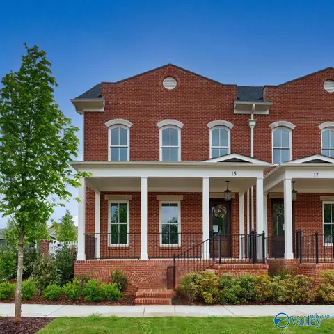 15 Eddy St, Huntsville, AL 35806