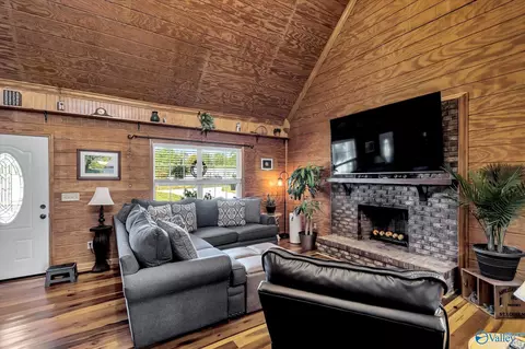 8960 County Road 19, Section, AL 35771 photo 6