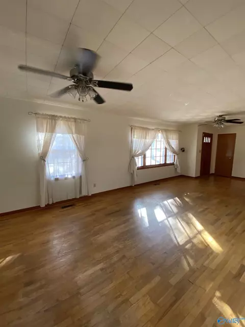 450 Centre St, Centre, AL 35960 photo 9