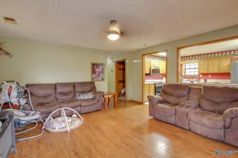 365 County Road 551, Trinity, AL 35673 photo 3