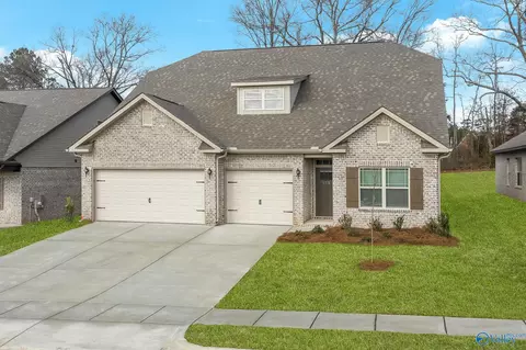 7 Flintridge Dr, Harvest, AL 35749