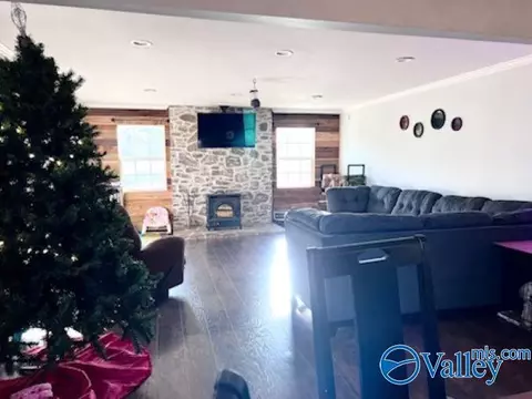 480 Ester Rd, Grant, AL 35747 photo 5