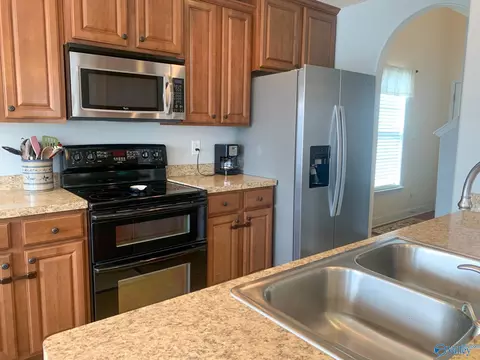 159 Fields Pond Dr, Madison, AL 35756 photo 2