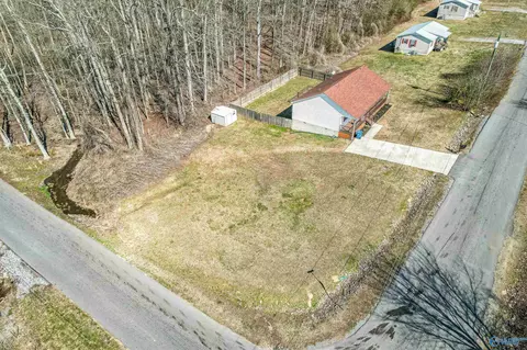 15 Nicki Ln, Arab, AL 35016 photo 3