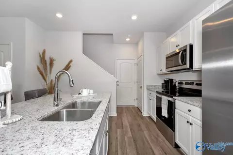 Kitchen - 209 Maple Spring Trl, Madison, AL 35758 photo 4 of 5