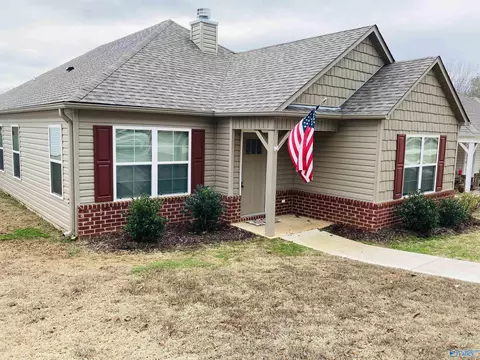 519 6th Ave, Oneonta, AL 35121 photo 2