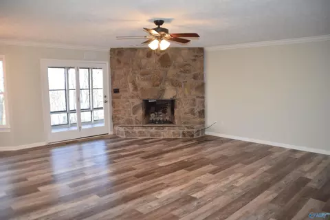 1202 Walker Dr, Glencoe, AL 35905 photo 7