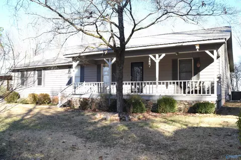 1202 Walker Dr, Glencoe, AL 35905 photo 1