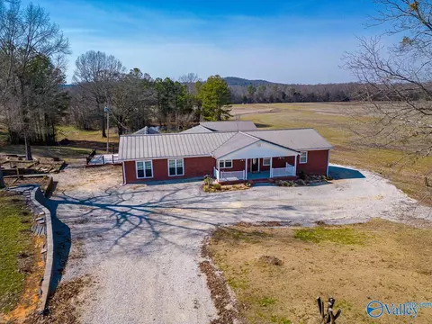 2255 County Road 362, Trinity, AL 35673 photo 1