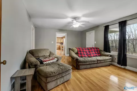 212 N Seneca Dr, Trinity, AL 35673 photo 6