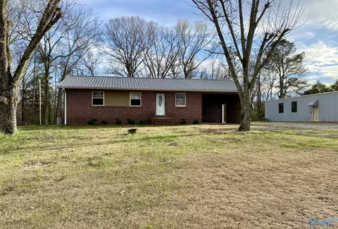 300 County Road 569, Trinity, AL 35673 photo 1