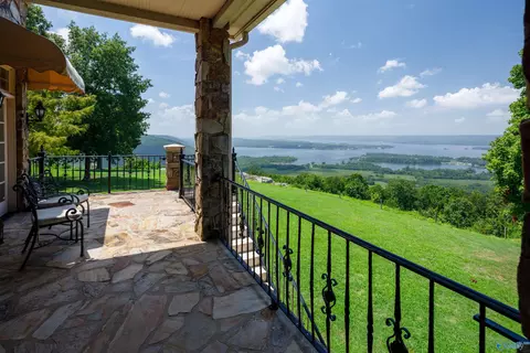 6348 County Road 44, Section, AL 35771 photo 4