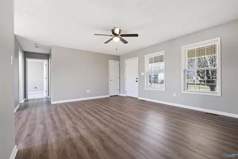 919 N Watson Dr, Centre, AL 35960 photo 6