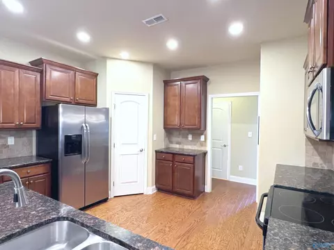 Kitchen - 113 Maplebrook Dr, Madison, AL 35756 photo 3 of 5