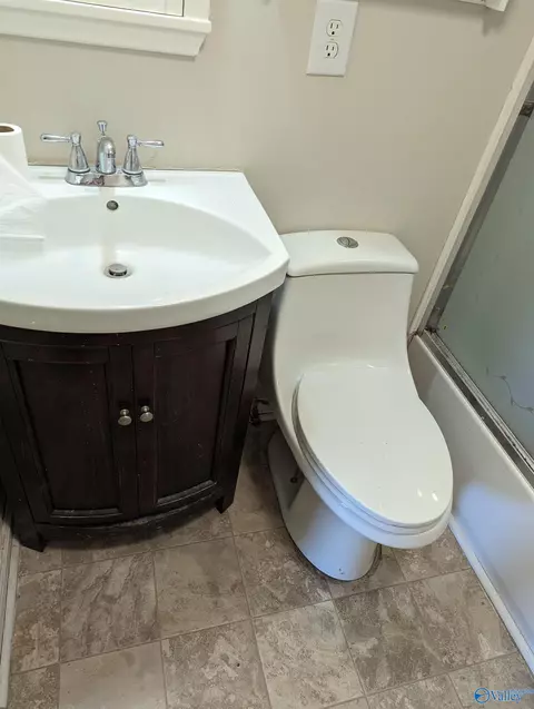 45 Babe Wright Rd, Grant, AL 35747 photo 3