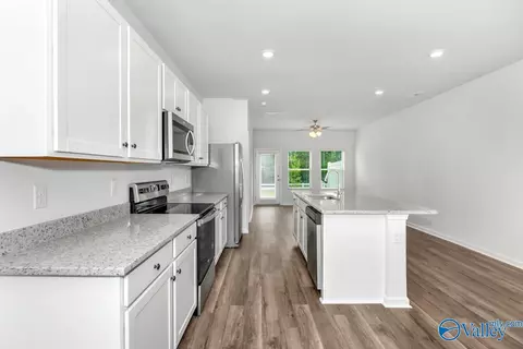 Kitchen - 144 Hidden River Dr, Madison, AL 35756 photo 6 of 7