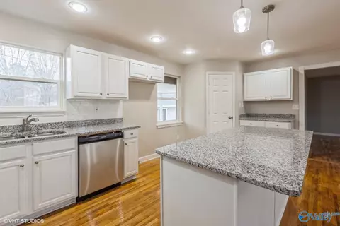 290 Scott Dr, Cullman, AL 35055 photo 5