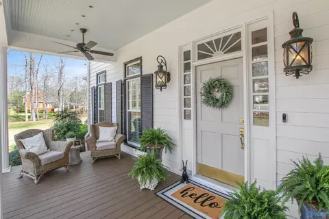 702 10th St, Arab, AL 35016 photo 3