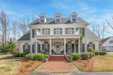 702 10th St, Arab, AL 35016 photo 2
