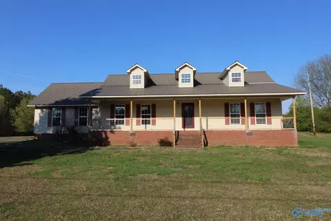 1127 County Road 419, Section, AL 35771 photo 1