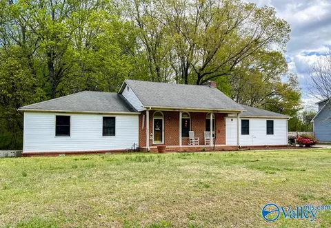 45 Mountain Brook Dr, Trinity, AL 35673 photo 5
