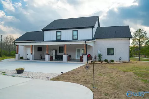 Exterior - 6325 County Road 214, Trinity, AL 35673 photo 6 of 10