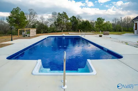 Exterior - 6325 County Road 214, Trinity, AL 35673 photo 9 of 10