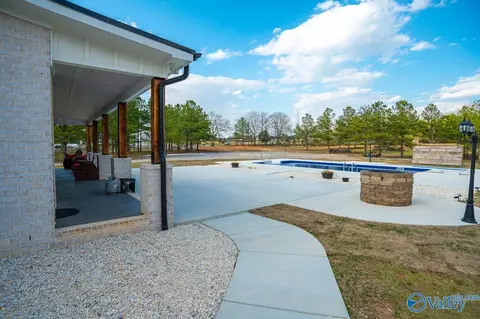 Exterior - 6325 County Road 214, Trinity, AL 35673 photo 8 of 10