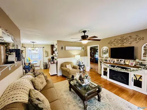 2 Oakview Ct, Centre, AL 35960 photo 3