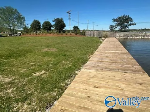 33 Willow Point Dr, Ohatchee, AL 36271 photo 6