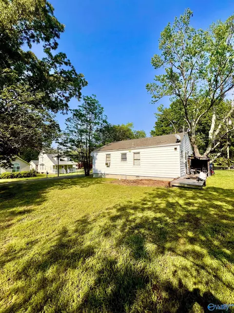 583 5th Street 5th St, Arab, AL 35016 photo 2