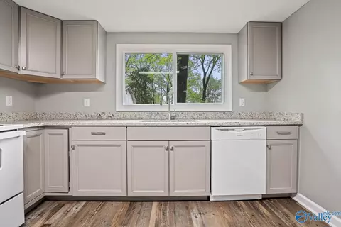 2838 County Road 316, Trinity, AL 35673 photo 9